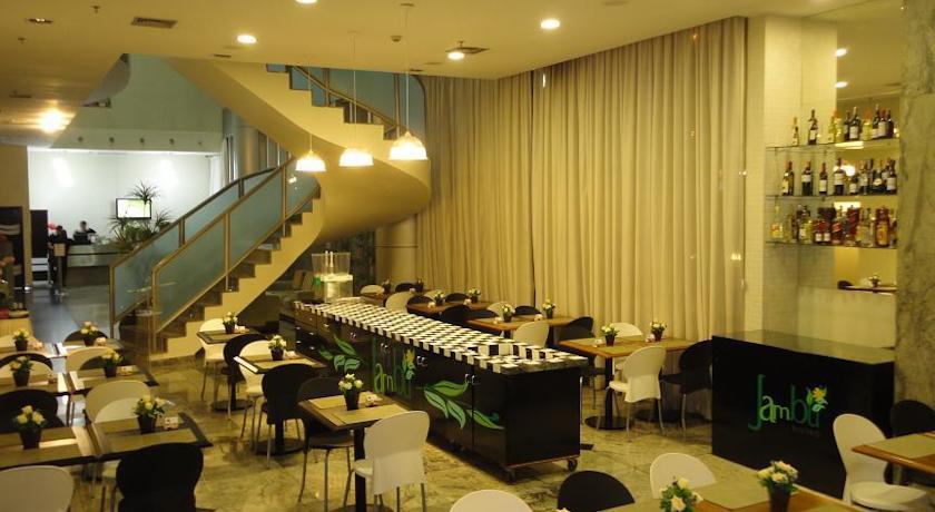塔瓜汀加康福特酒店 餐厅 照片
